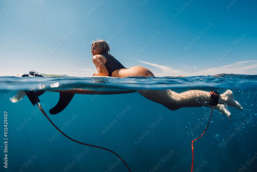 Sporty surf girl in sexy bikini with surfboard, split view - obrazy, fototapety, plakaty 