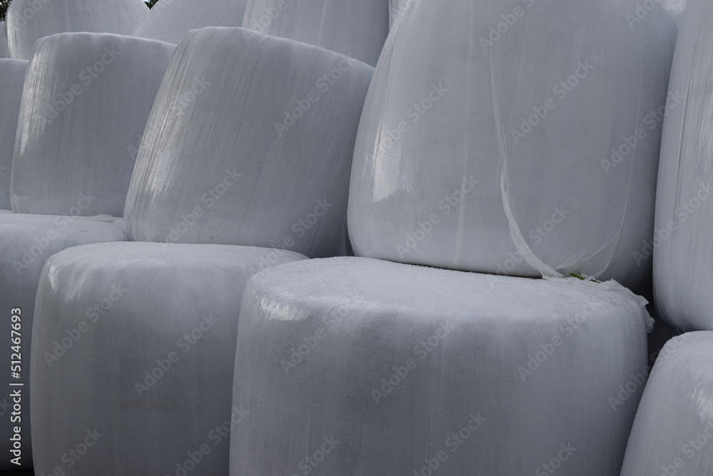Fototapeta premium Runballs hay bales close up