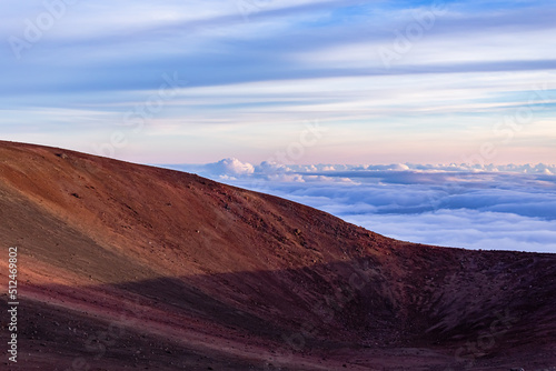 Beautiful layers of colors  muntain range  clouds  and the sun in Mauna Kea  Hawaii