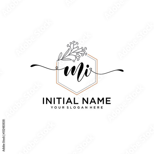 Initial letter MI beauty handwriting logo vector