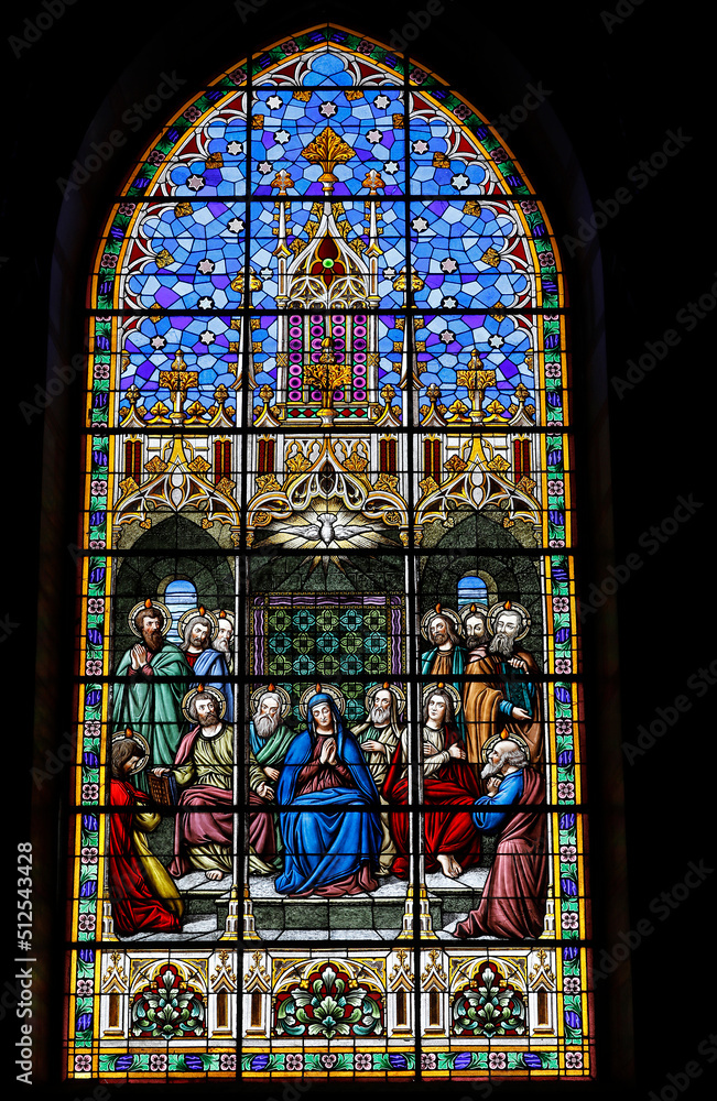 Basilica of the National Vow (Spanish: Basílica del Voto Nacional), Roman Catholic church located in the historic center of Quito, Ecuador. Stained glass depicting Mary's Assumption.