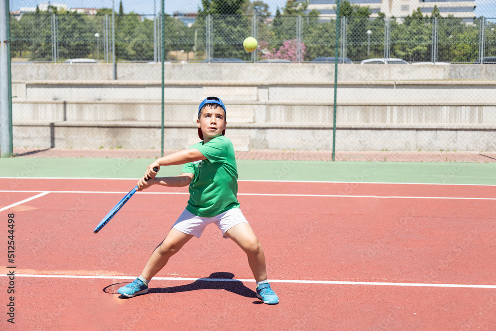 Children tennis