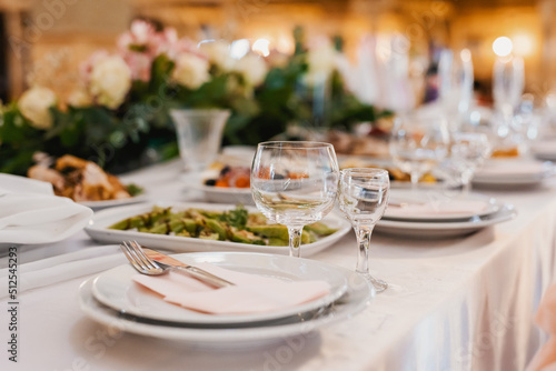 wedding table setting © Oksana