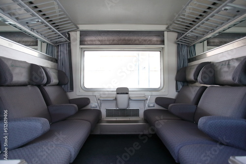 イタリア鉄道Trenitaliaの客車（コンパートメント） photo