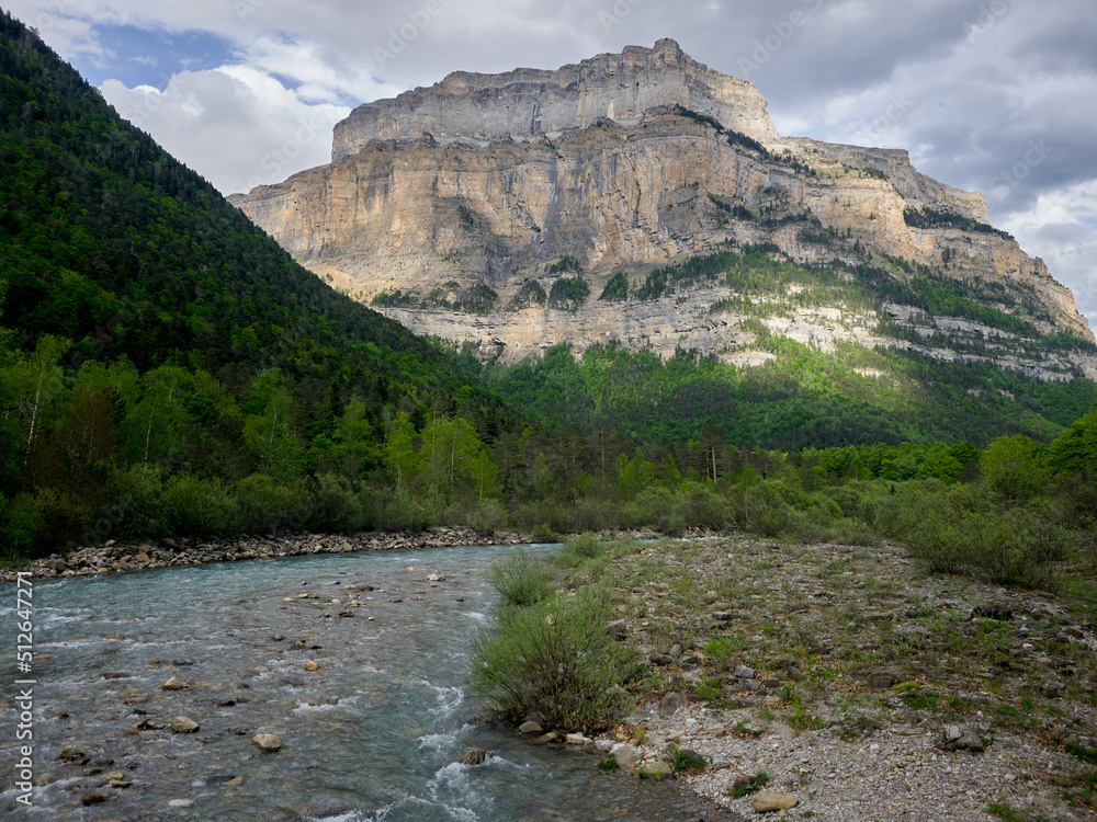Parque nacional de Ordesa y Monte Perdido. Parque nacional de Ordesa y Monte Perdido.