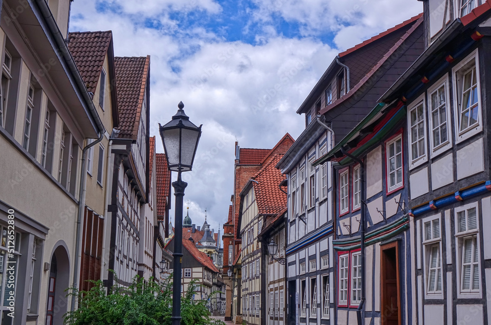 Romantische historische Marktstraße in der Altstadt von Hameln