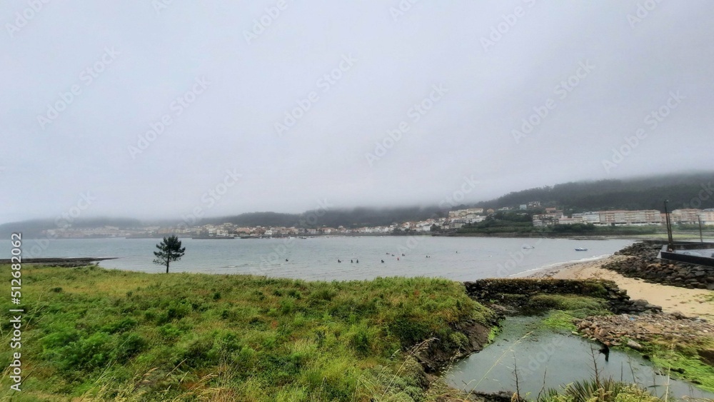 Ría de Vigo con bruma, Galicia
