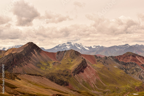 red mountains, montaña de colores - vinicunca, Peru