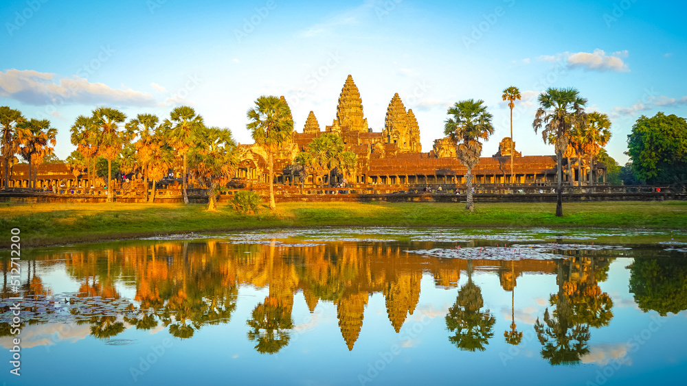 Fototapeta premium Angkor Wat temple in Cambodia