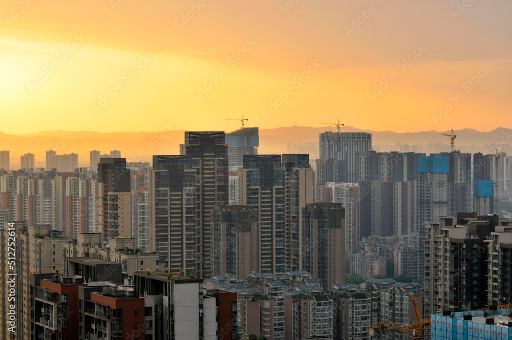 Obraz premium sunset over the city