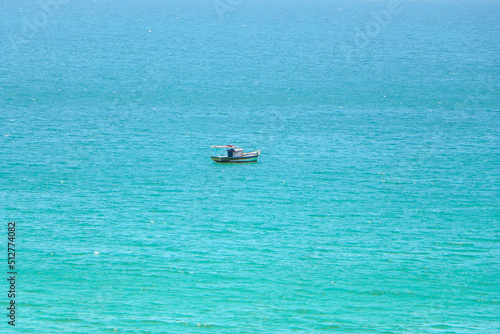 boat on the sea © Guilherme