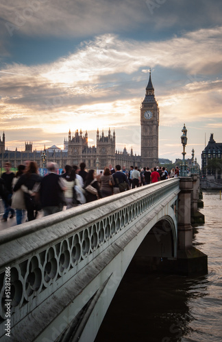 Canvas Print Commuter rush hour, Big Ben, London