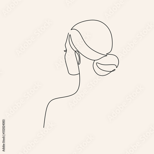 Woman Line Art Minimalist Logo. Nature Organic Cosmetics Makeup Hair stylist.  Feminine Illustration line drawing. Woman face with beautiful hair.  Woman portrait. Abstract Modern surreal continuous
