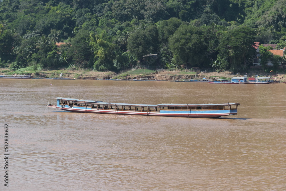 Obraz premium Bateau sur le mékong Laos
