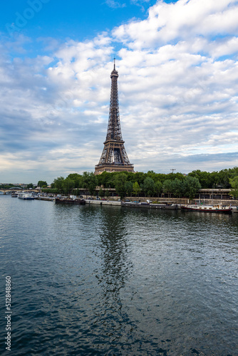 Tour Eiffel depuis le Pont de Bir-Hakeim © Ldgfr Photos