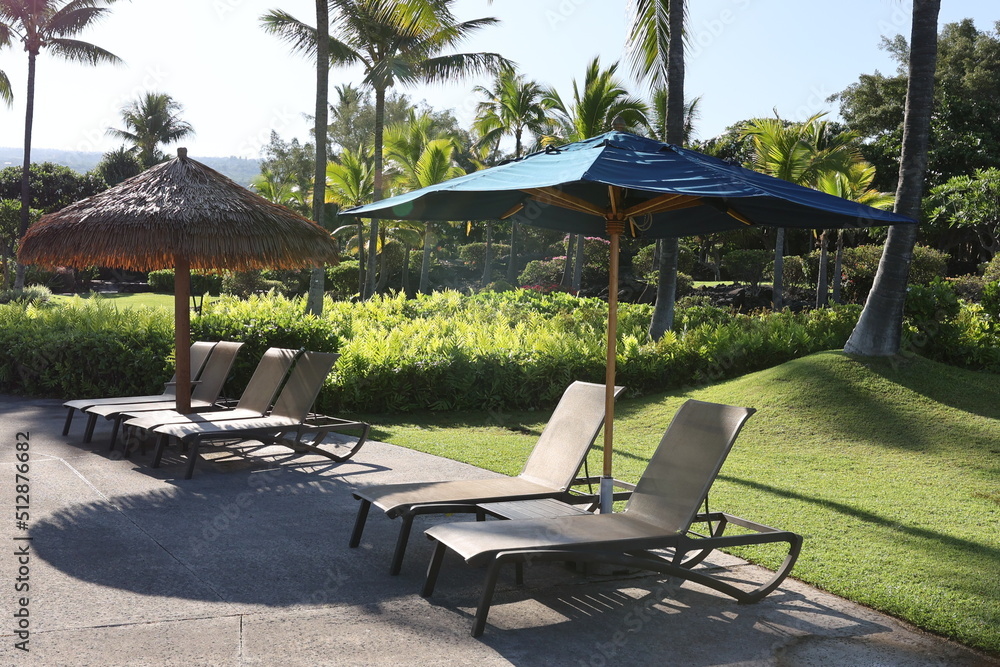 pool lounge chairs