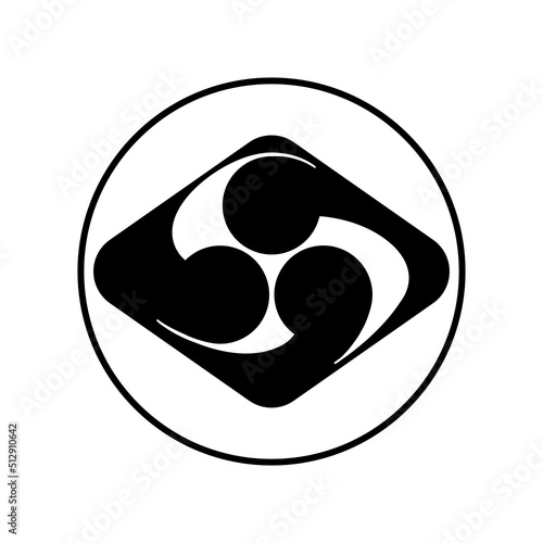 巴紋・糸輪にむくみ三つ巴菱（いとわにむくみみつどもえびし）