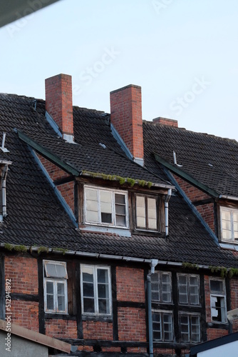 abandoned houses in the city