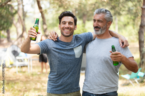 Cuadro en lienzo mature people on camping trip