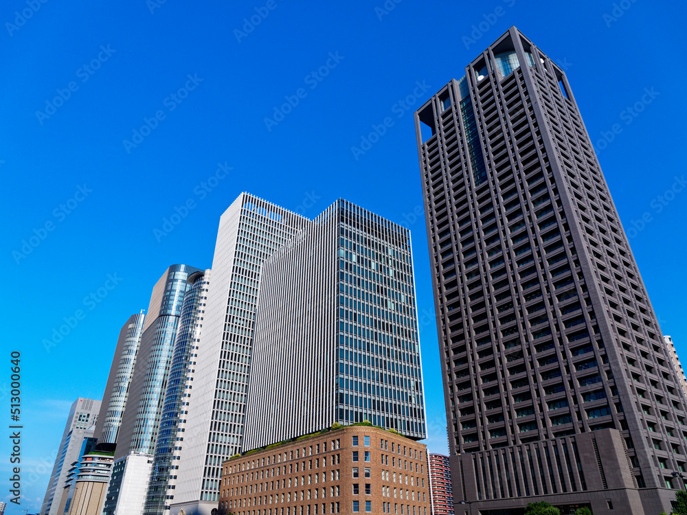 大阪中之島3丁目 田蓑橋から見る中之島の高層ビル群