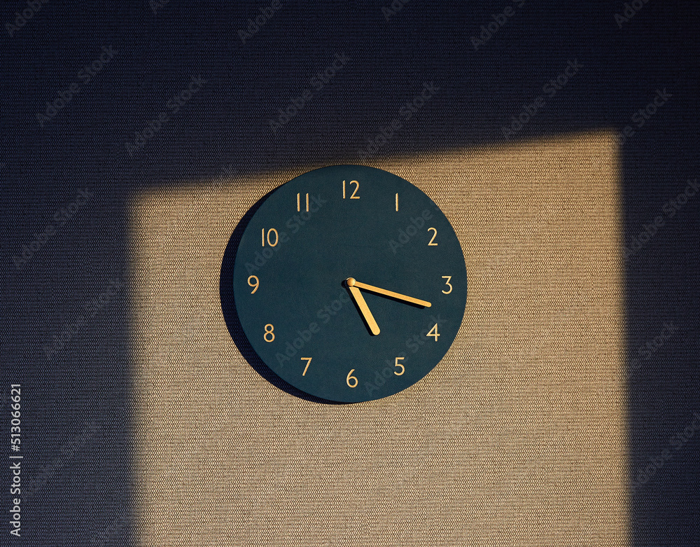 Wall clock and various light images.