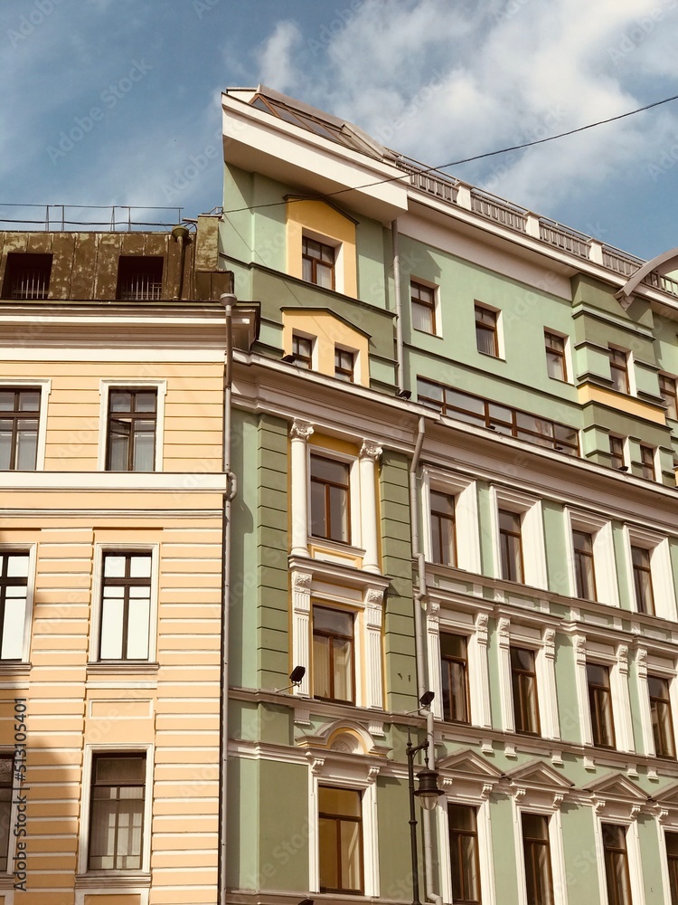 Fototapeta premium Old downtown historical center people street view