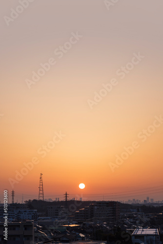 日の出 住宅地の朝 早朝 朝焼け 朝日 太陽