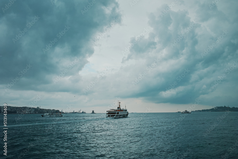 Obraz premium ship in the harbor