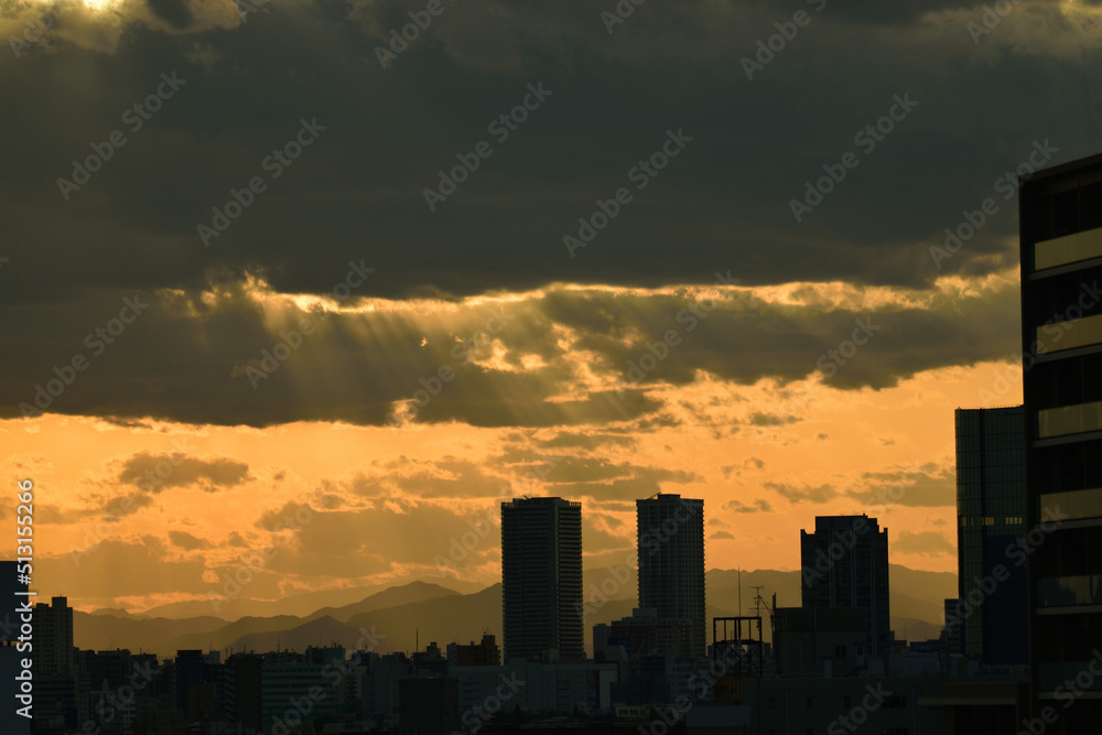 都会の夕暮れ 都会の夕暮れ