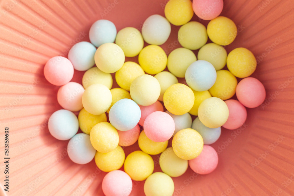 Obraz premium カラフルなパステルカラーのお菓子