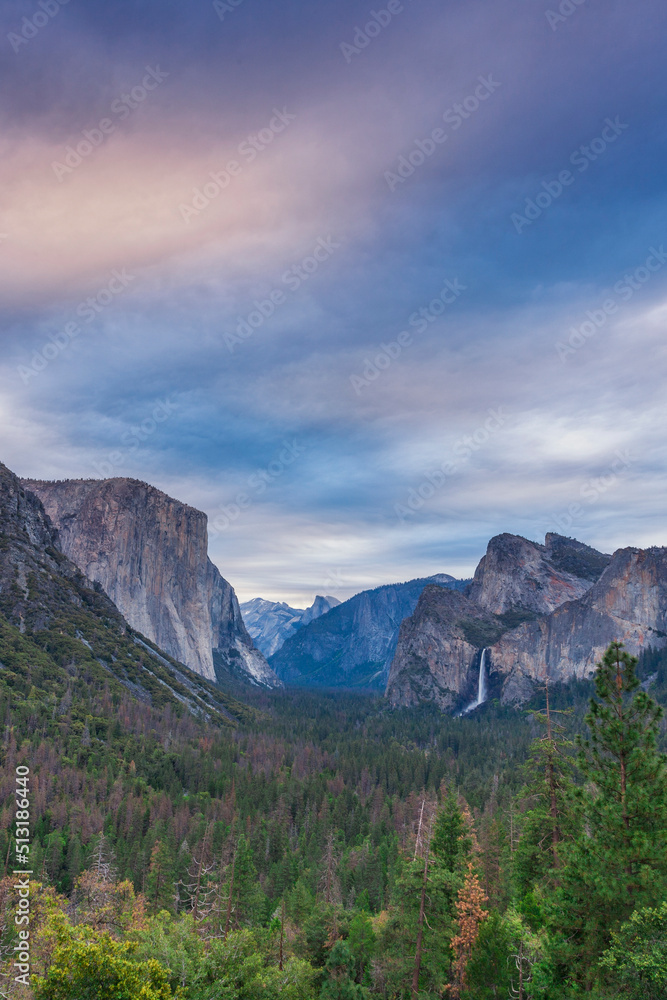Long exposure of Yosemite National Park seen from the Tunnel View overlook