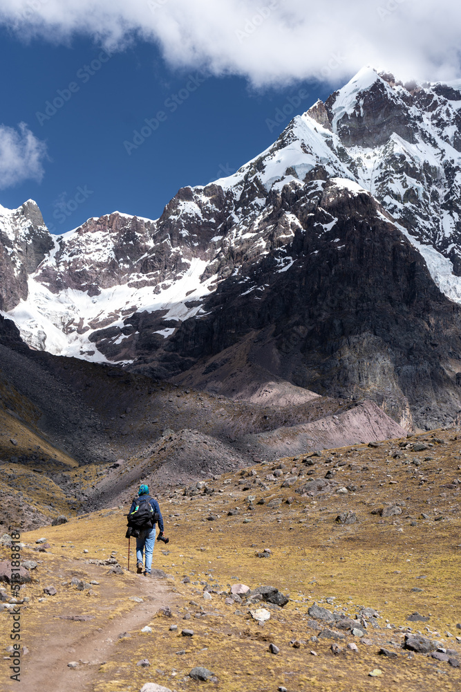 Fotografías de la montaña del Ausangate en la ciudad del Cusco, Perú, By Yuri Ugarte Cespedes.