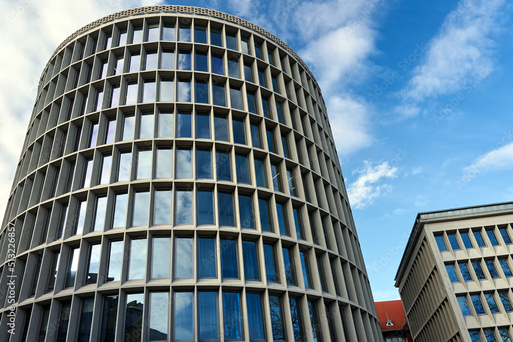 Obraz premium historic, modernist building in the shape of a cylinder