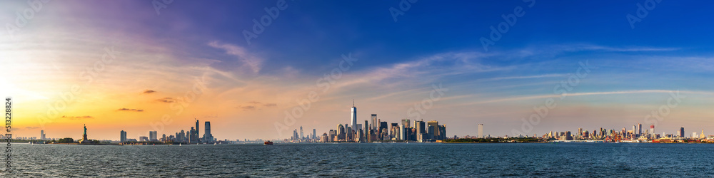 Obraz premium Statue of Liberty, Manhattan, Jersey