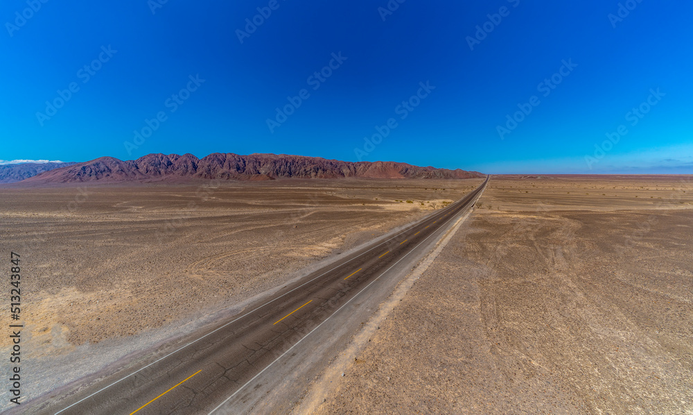 The highway that crosses the Nazca Lines