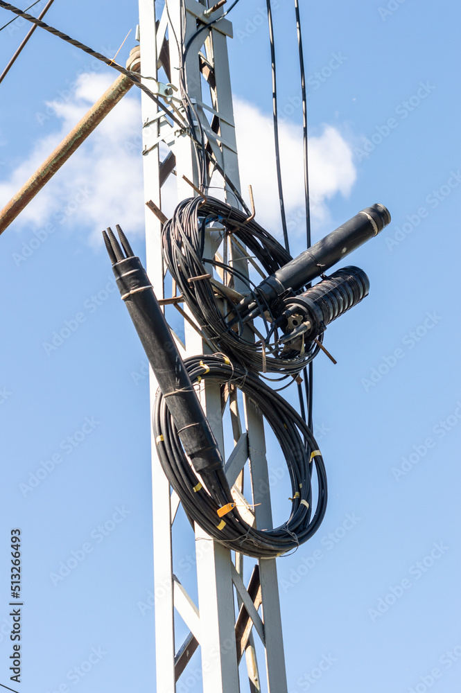 Replacement of electrical wires on lighting poles Replacement of electrical wires on lighting poles
