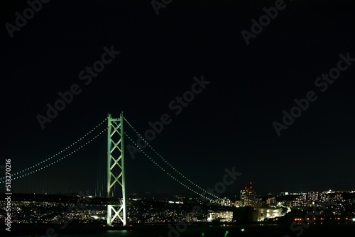 淡路サービスエリアから見た夜の明石海峡大橋