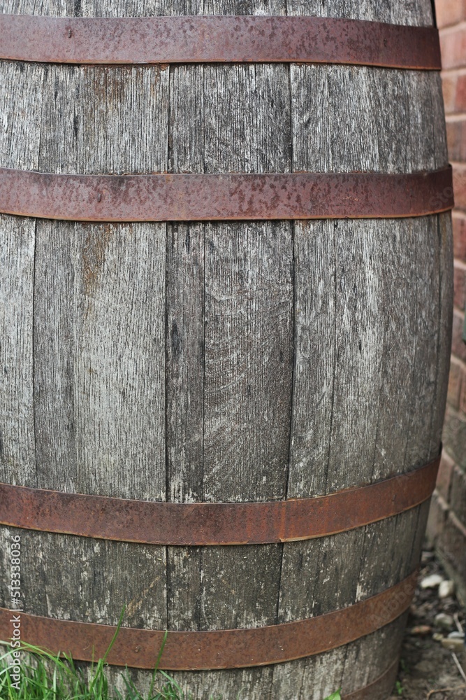 Fototapeta premium old wooden barrel