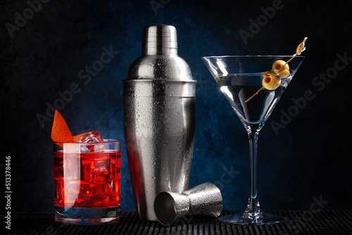 Cocktail shaker and cocktails