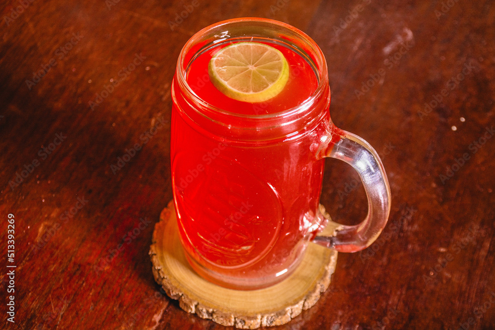 Foto De Chicha Morada En La Mesa De Un Restaurante Bebida T Pica Del Per Do Stock Adobe Stock