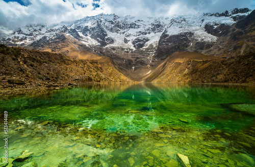 Laguna de humantay en el Nevado de Salkantay photo