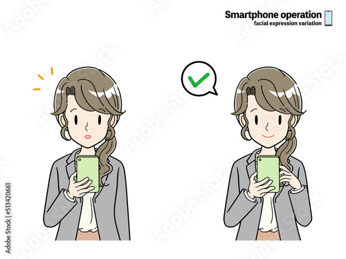 スマートフォンをチェックするビジネスパーソン　秘書