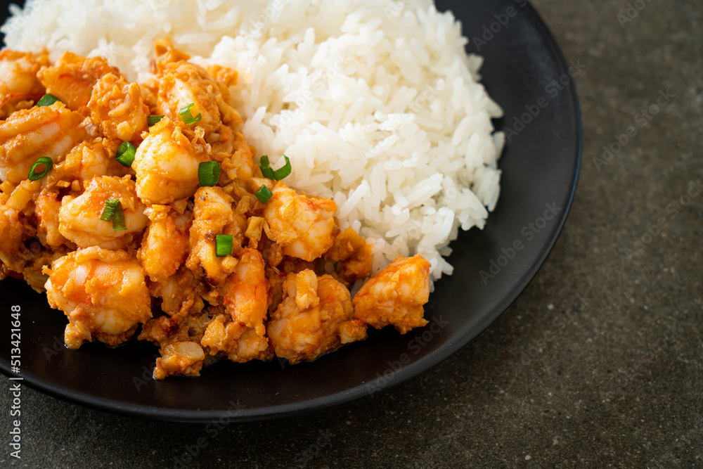 stir-fried shrimps with garlic and shrimps paste stir-fried shrimps with garlic and shrimps paste