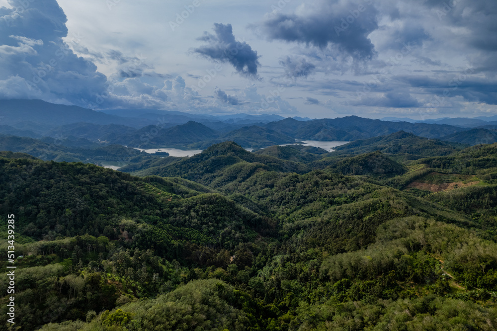 photo view of mountains and fog in thailand photo view of mountains and fog in thailand