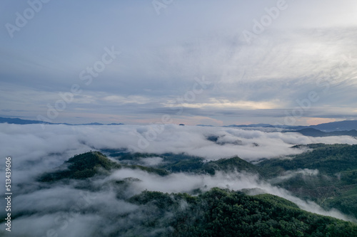 Fototapeta Naklejka Na Ścianę i Meble -  Mountain and fog in Thailand Take a picture with a drone