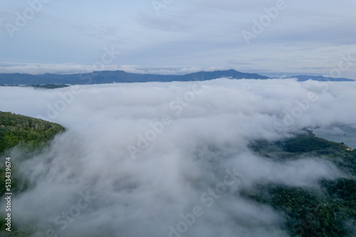 Fototapeta Naklejka Na Ścianę i Meble -  Mountain and fog in Thailand Take a picture with a drone