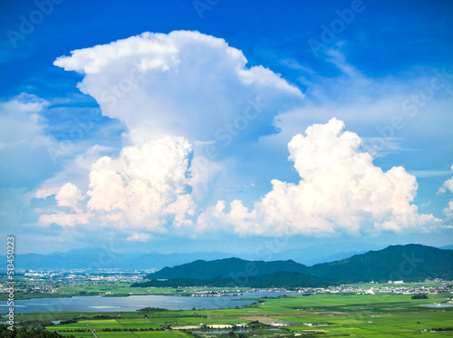 入道雲（積乱雲）と青空（滋賀県）