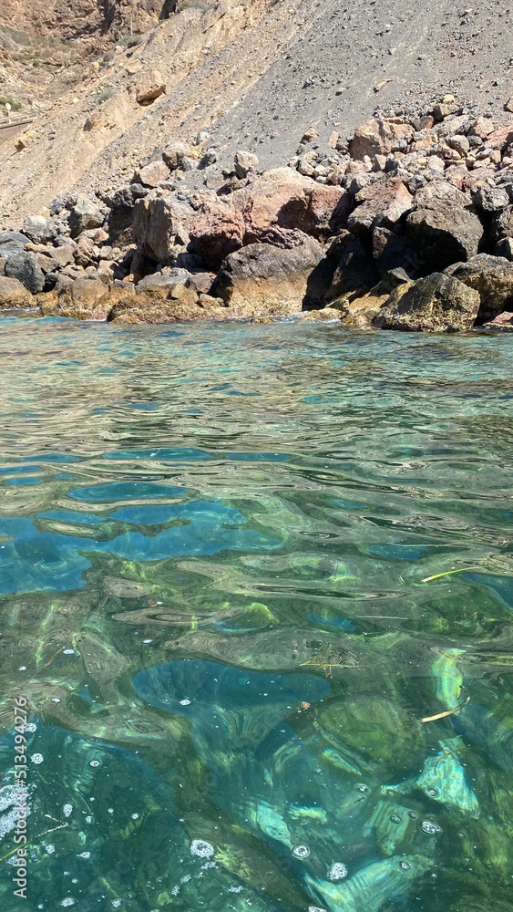 paisaje de  una mujer en la playa