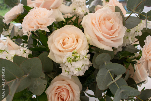 bunch of roses © BC-Consulting