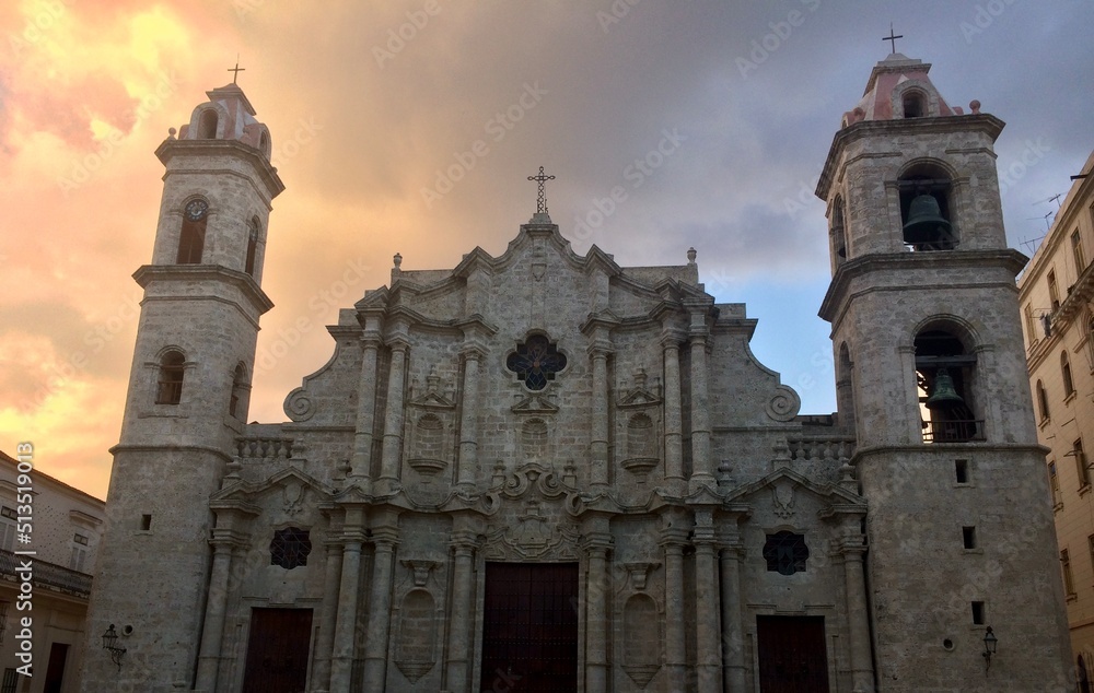 Fototapeta premium church s at sunset in Havana Cuba 